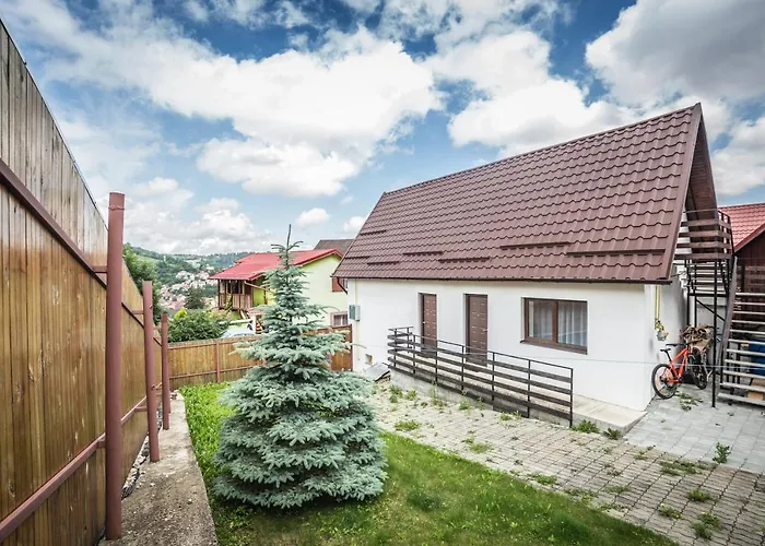Manuela Residence